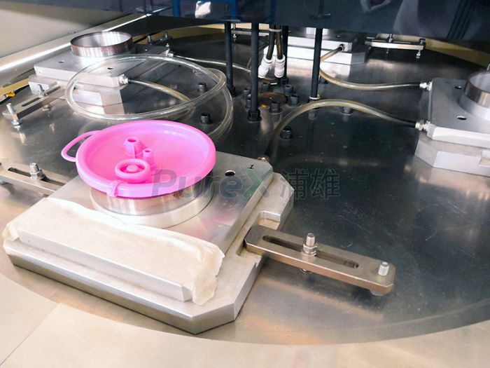 高频热合生产,引流瓶